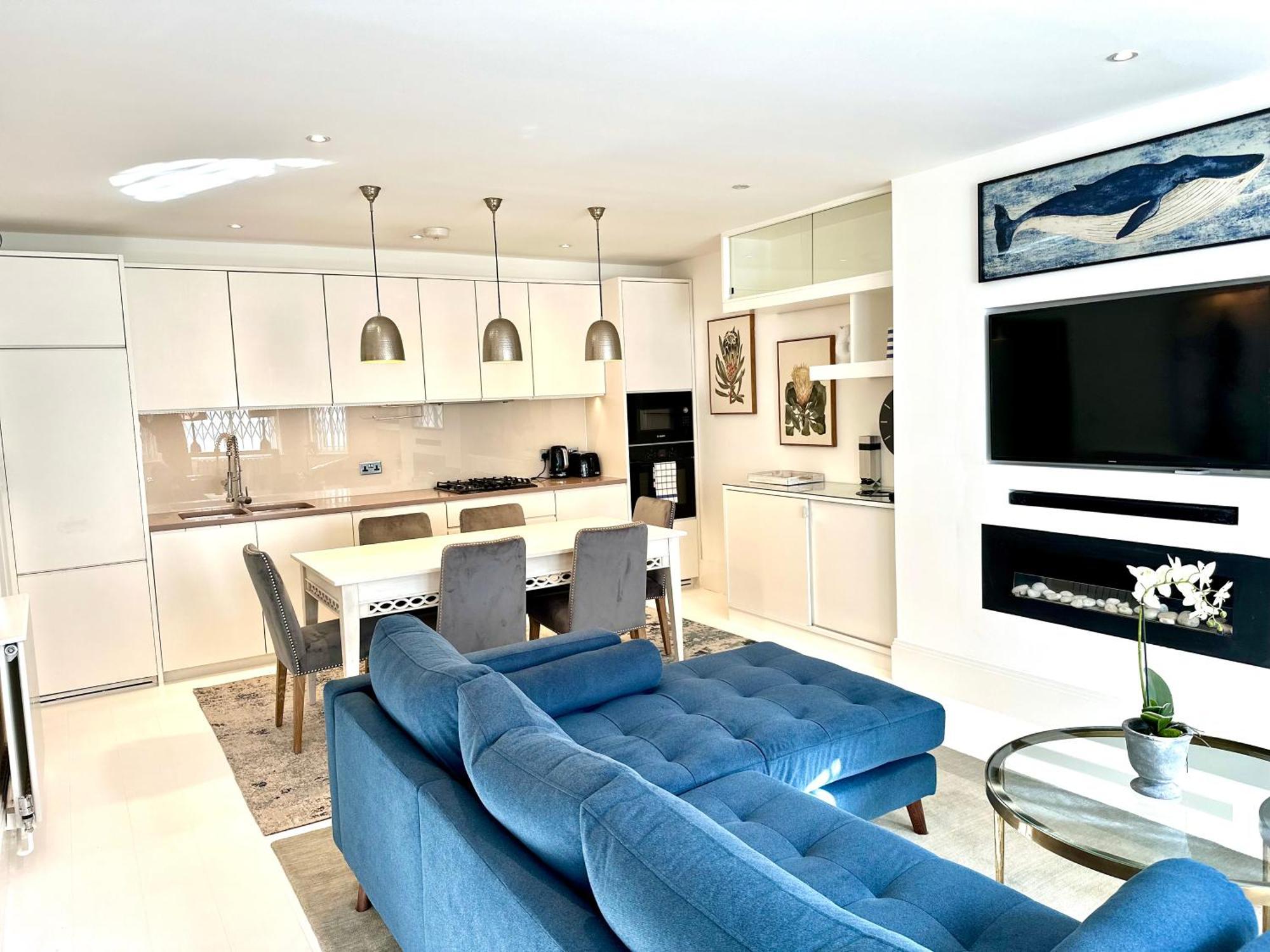 Stylish Apartment With Bbq Kensington 런던 외부 사진