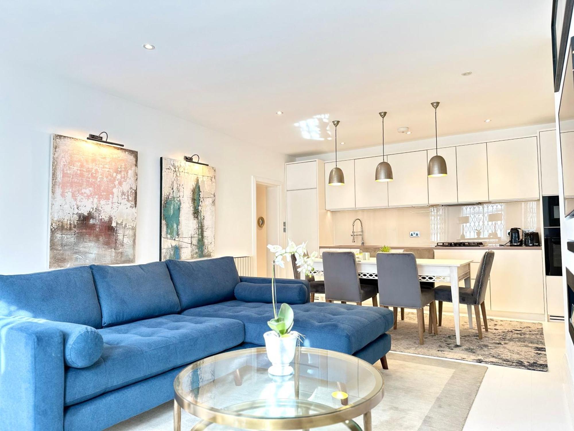 Stylish Apartment With Bbq Kensington 런던 외부 사진